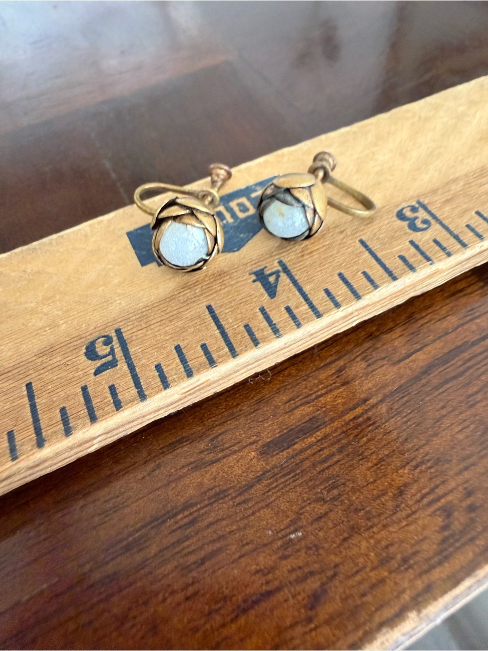 Vintage Flower Screwback Earrings